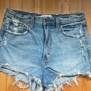 Abercrombie mom shorts